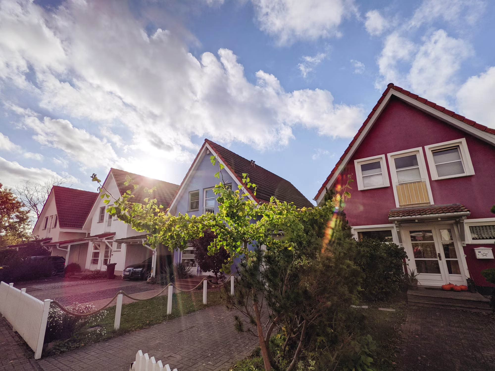 Craftsmanship in Focus: The Timeless Appeal of Bungalow Homes